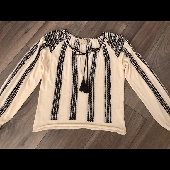 Hobo light black on white sweater - Picture 2 of 8